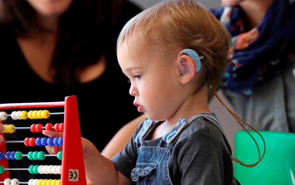 سمعک نوزادان